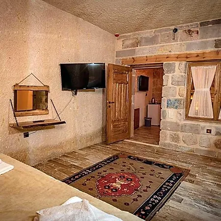 Sur Cave