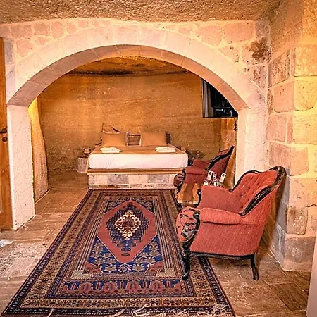 Sur Cave Mustafapasa
