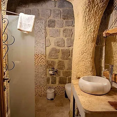 Sur Cave Отель