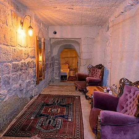 Sur Cave *