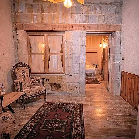 Sur Cave Mustafapasa