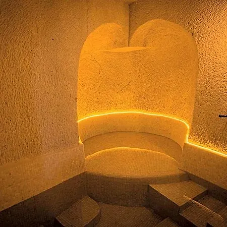 Sur Cave Отель *